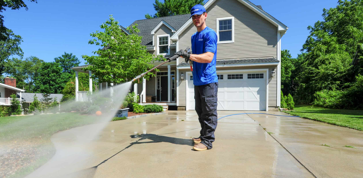 House washing in Northwood