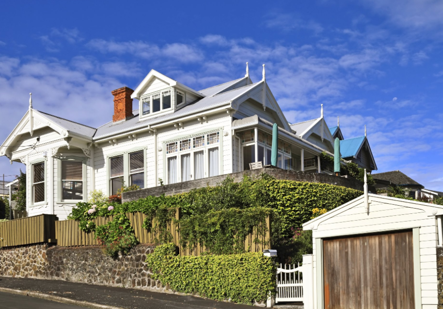 Villa restoration in Auckland