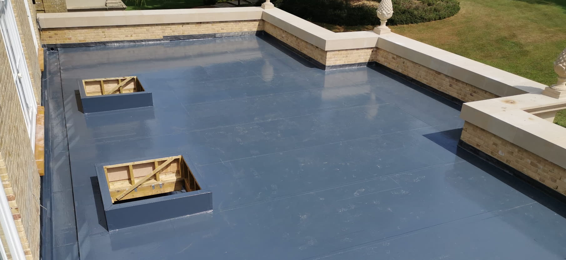 flat roofing in Toronto